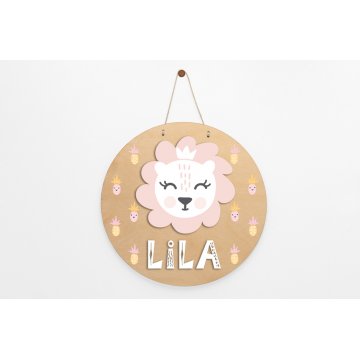 Drewniana tabliczka z imieniem dziecka - Lew 2 - średnica 290mm - NAP046