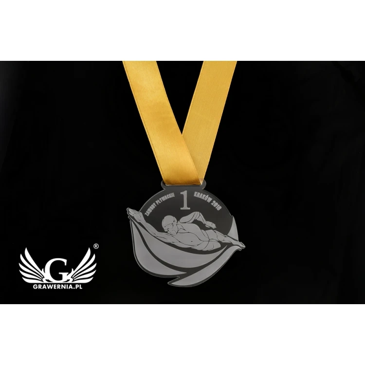 Medal akrylowy grawerowany laserem - wymiary: 90x75mm - gr. 3mm - MGR042