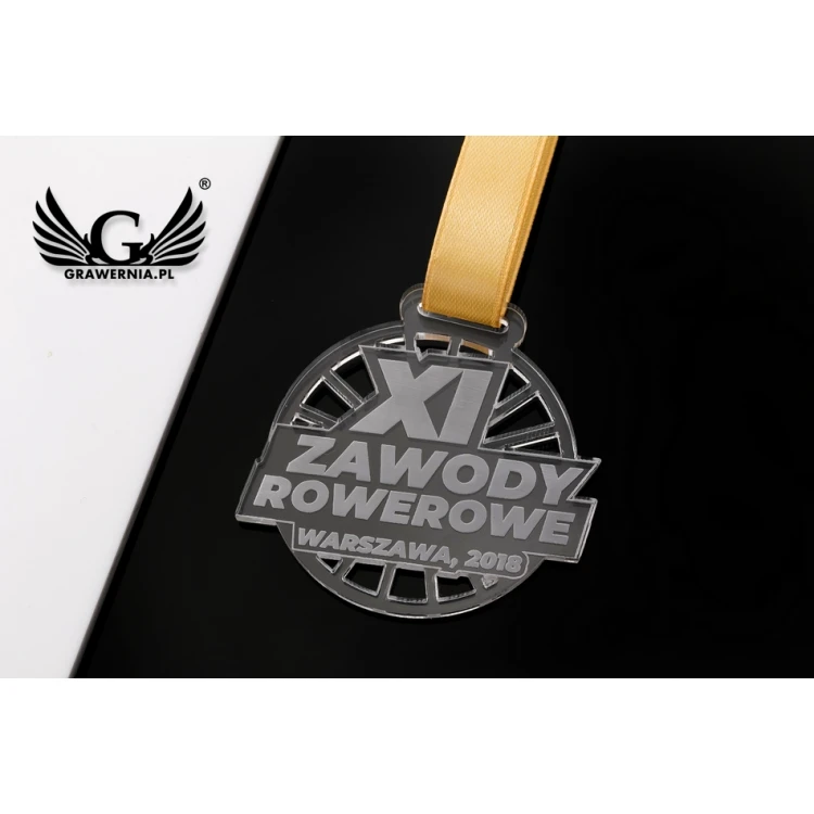 Medal akrylowy grawerowany laserem - średnica: 50mm - gr. 3mm - MGR047