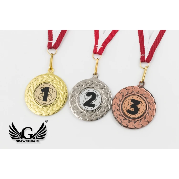 Medale metalowe z grawerowanym emblematem - średnica 45mm - MMC3045