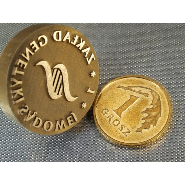 Referentka z mosiądzu - LOGO STEMPEL - średnica 20mm