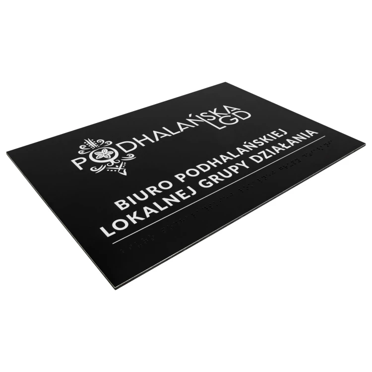 Tabliczka z pismem Braille'a - dowolna treść - czarny dibond - wym. 297x210 mm (format A4) - TAB671