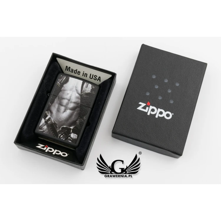 Zapalniczka ZIPPO Man Black Matte - ZIP040