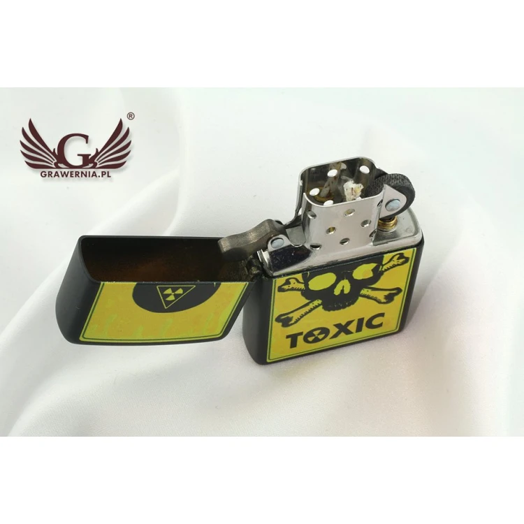Zapalniczka ZIPPO Toxic Black - ZIP026